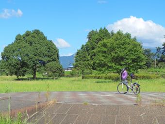 中島親水公園の円形舞台