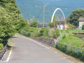 湯前駅のレールウイング