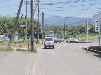 一武交差点から県道43号へ右に入る