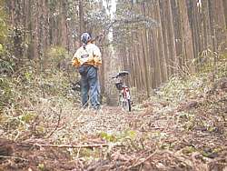 ひっそりとした山中でほっと一息